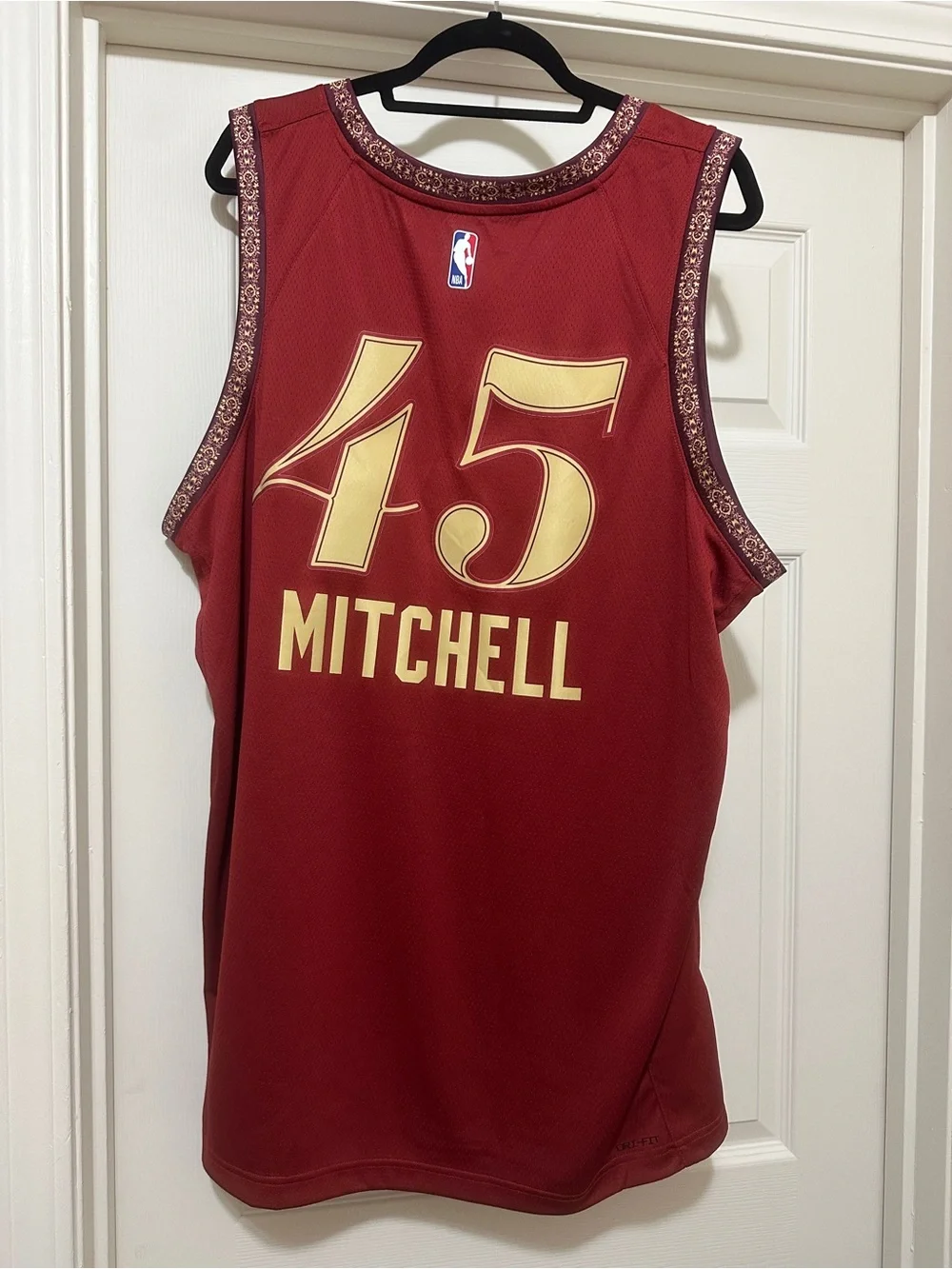 Nike donovan mitchell